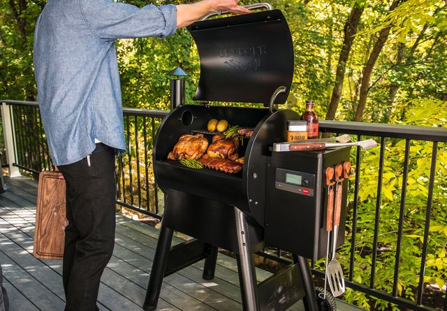 Le barbecue Pro 575 est un barbecue à pellets. À partir de 799 euros.