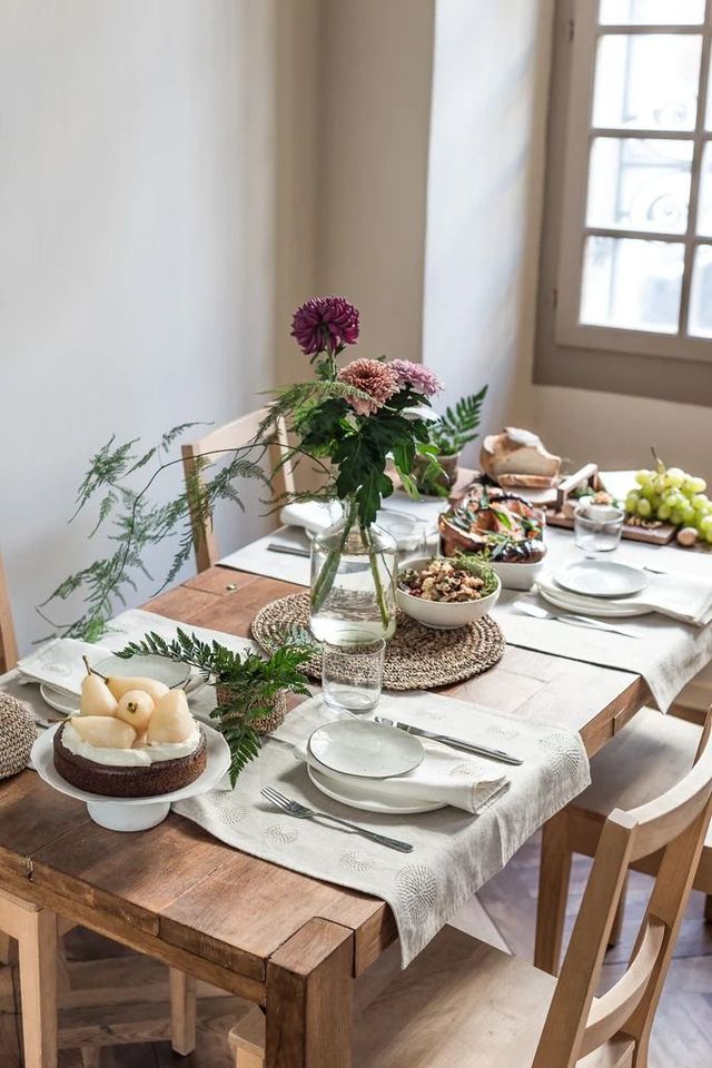 Une fois la table dressée, vous n'avez plus à vous en soucier de toute la soirée.