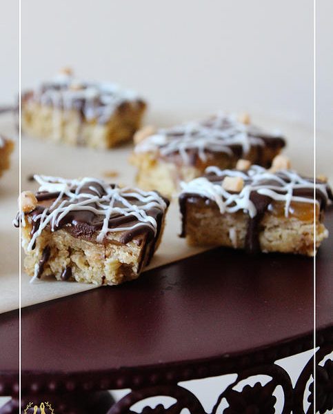 Oatmeal Caramel Shortbread